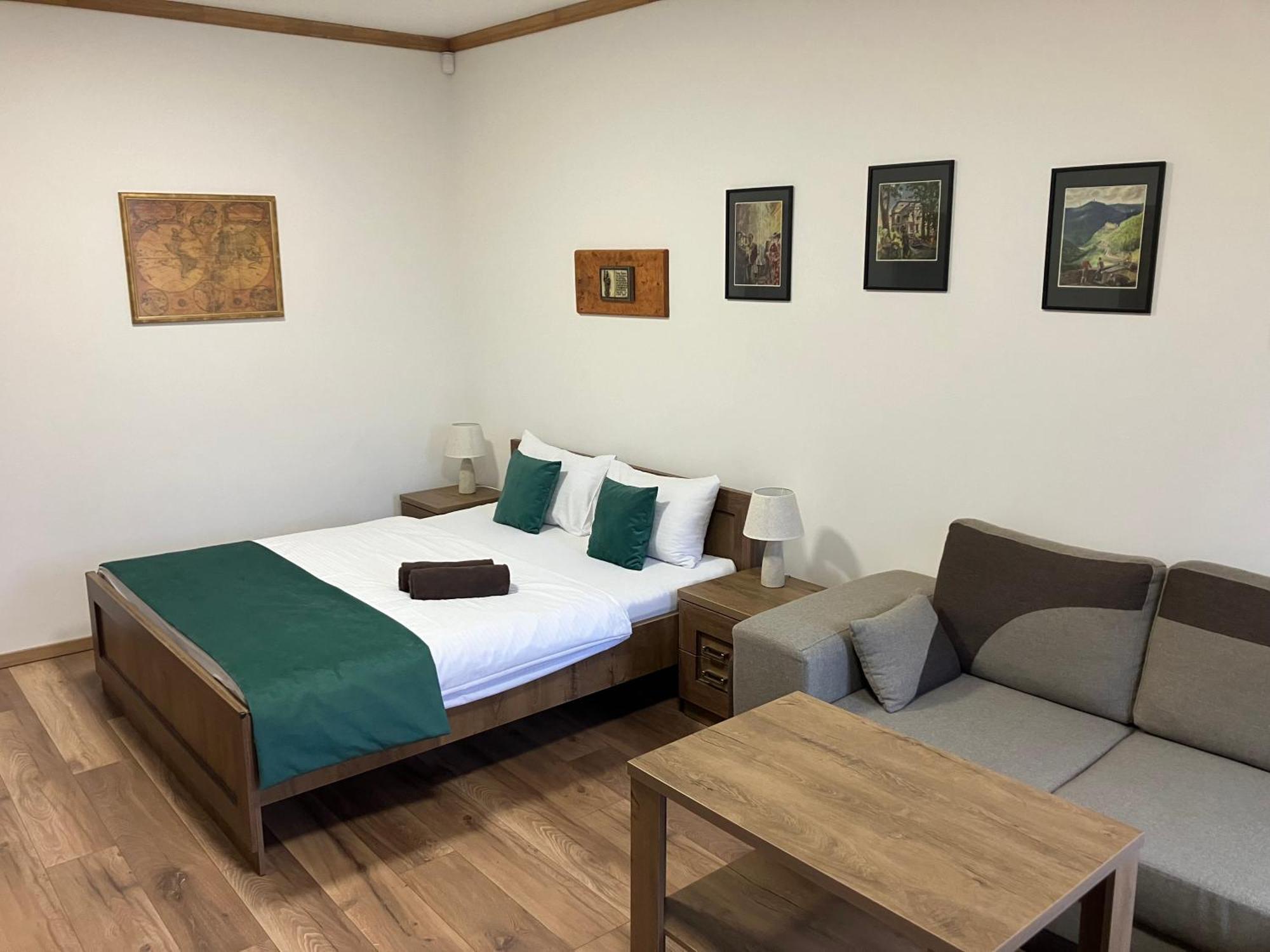 Egrensis Apartments Локет Екстер'єр фото