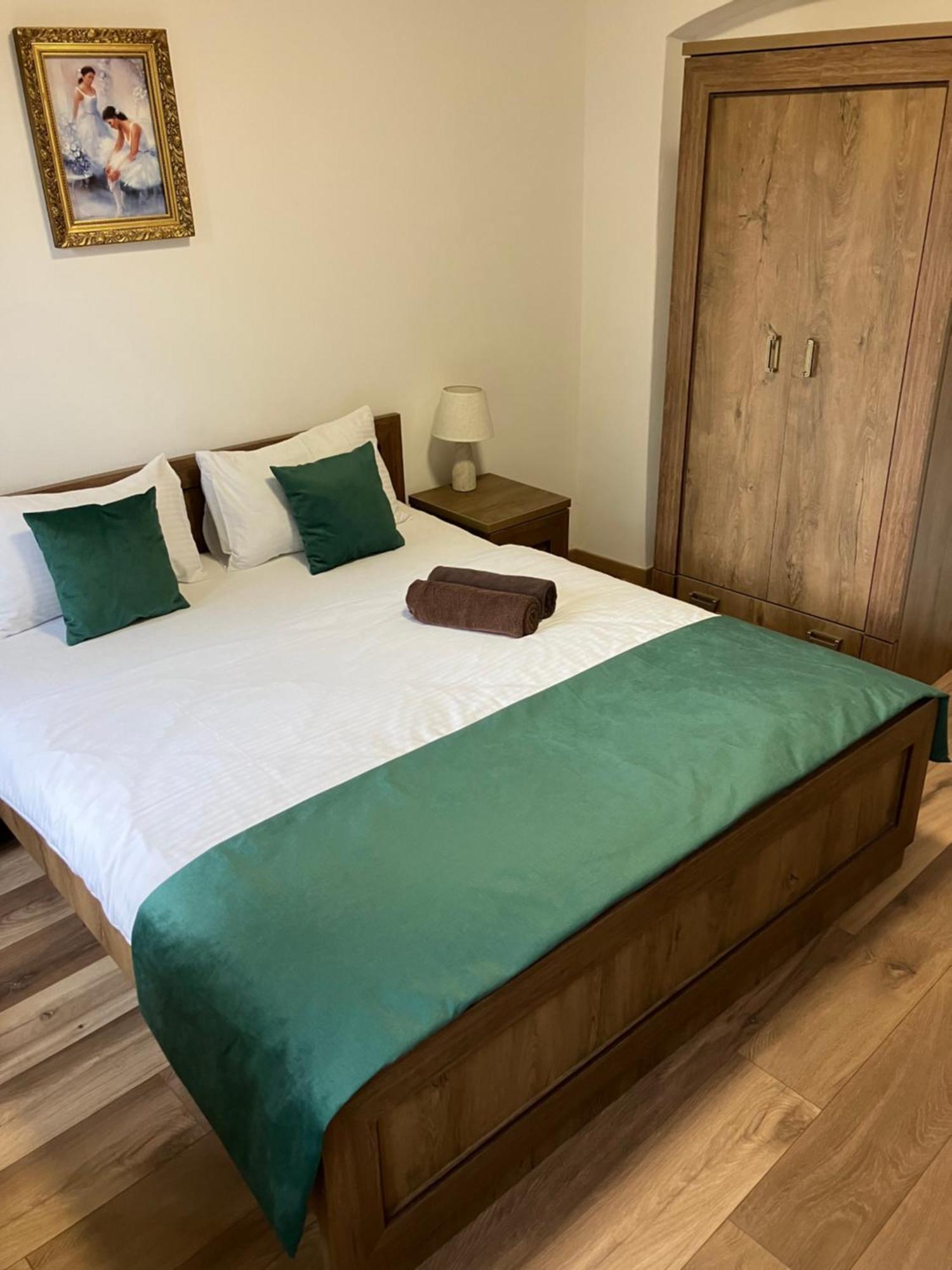Egrensis Apartments Локет Екстер'єр фото