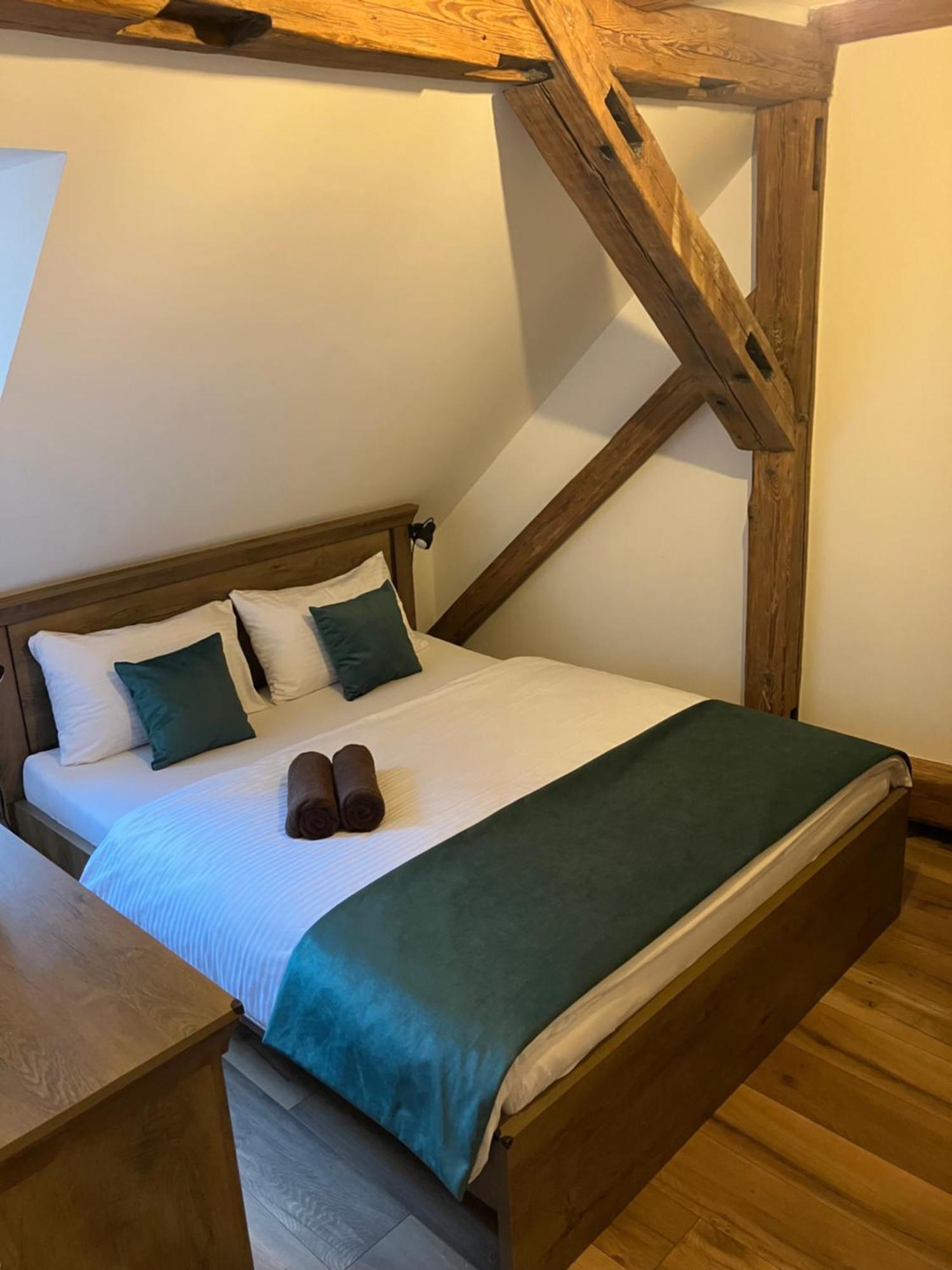 Egrensis Apartments Локет Екстер'єр фото